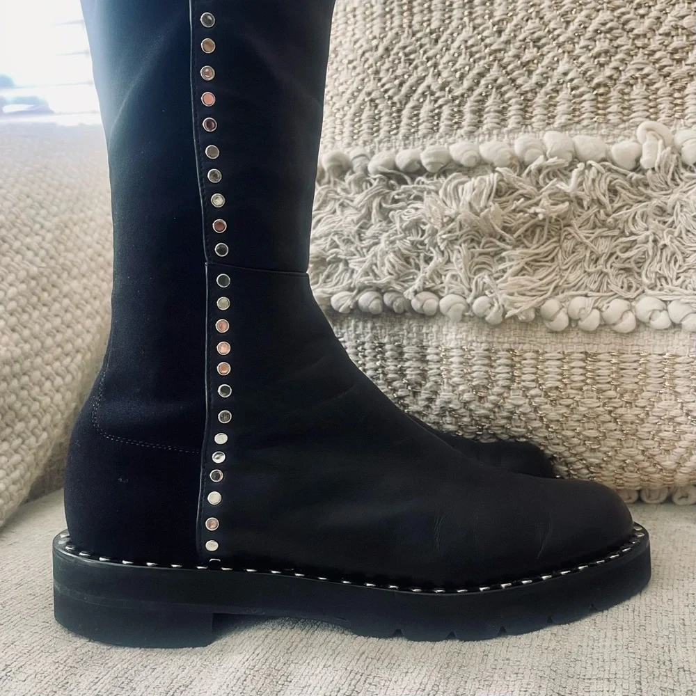 LIMITED EDITION STUART WEITZMAN 5050 Lift Studs Lug Over The Knee  Boots Black 8